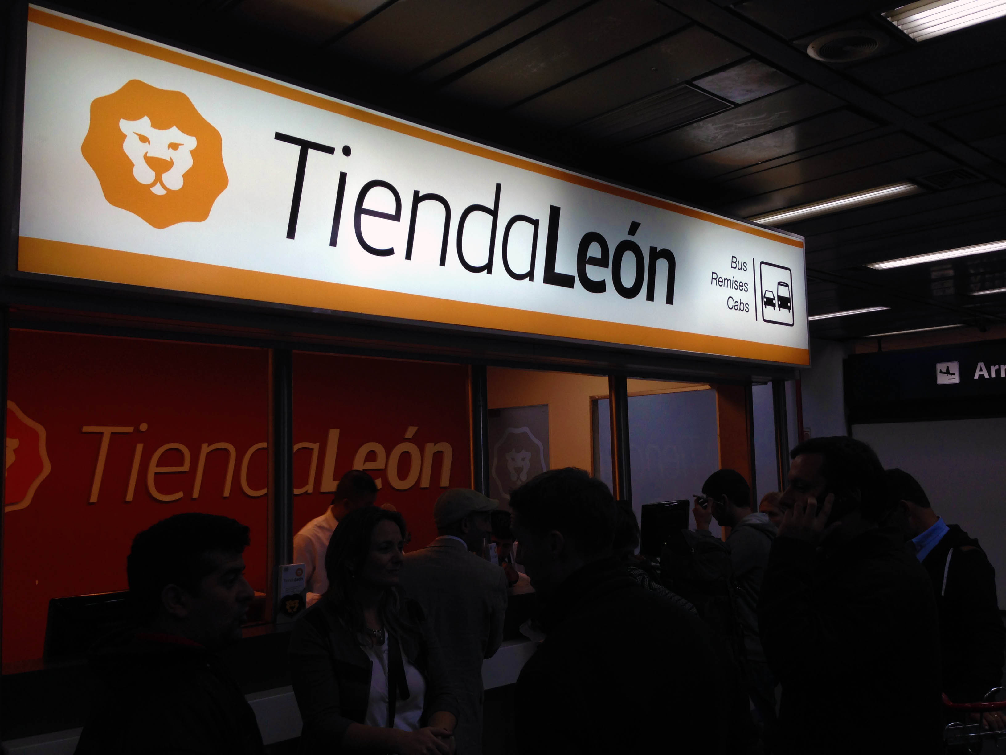Manuel Tienda León
